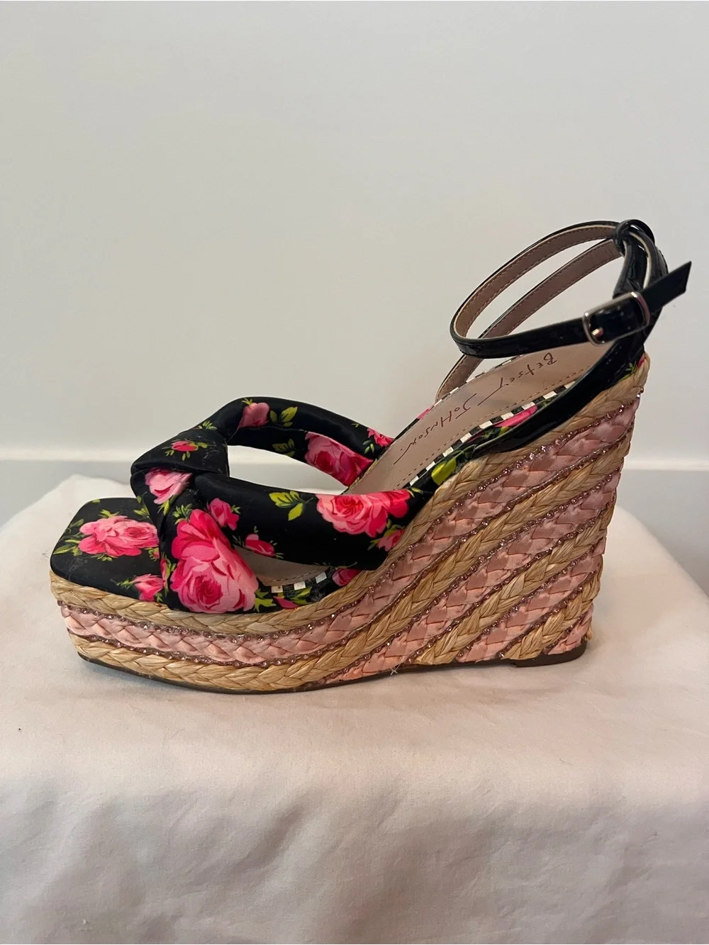 Betsey Johnson Floral Black Wedge Sandals with Pink Rose Print